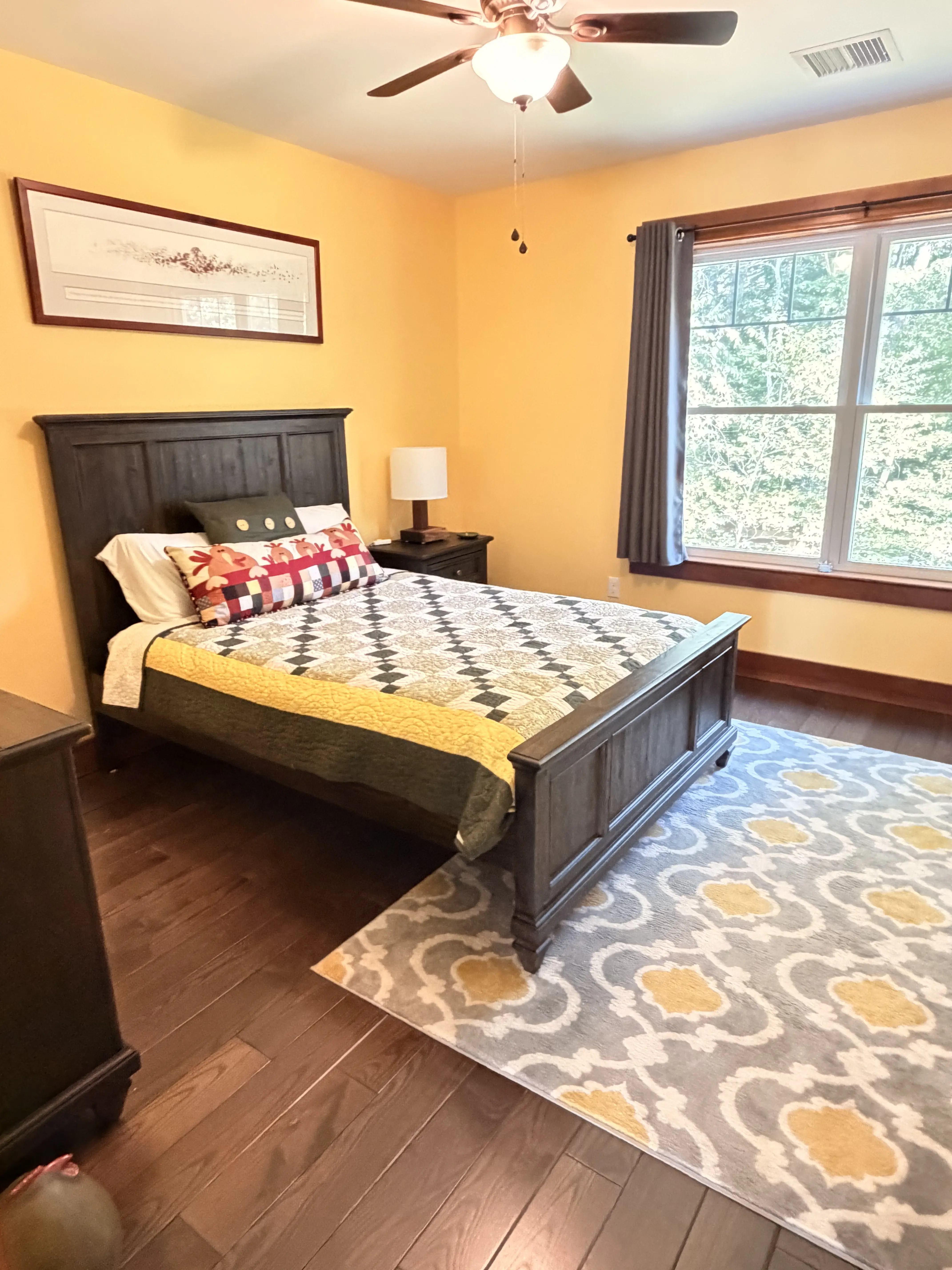 Bedroom — Harmony House, Harvey Lake NH